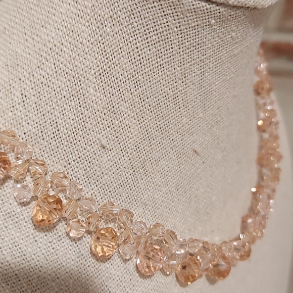 Champagne Choker with matching Earrings - Picture 6 of 15